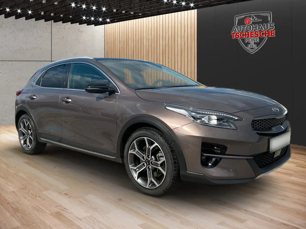 Photo 1 : Kia Xceed 2021 Petrol