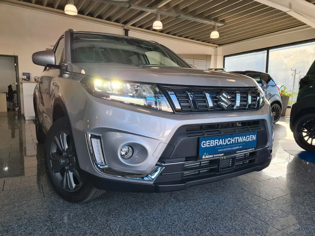 Photo 1 : Suzuki Vitara 2022 Essence