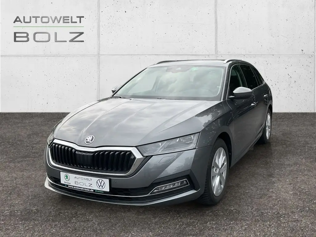 Photo 1 : Skoda Octavia 2023 Diesel