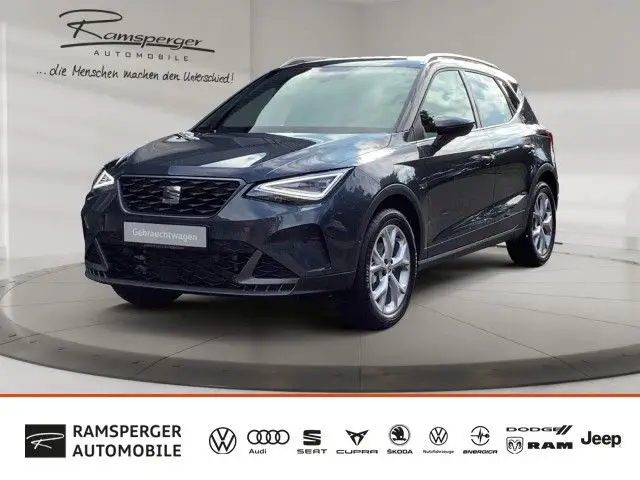 Photo 1 : Seat Arona 2024 Petrol