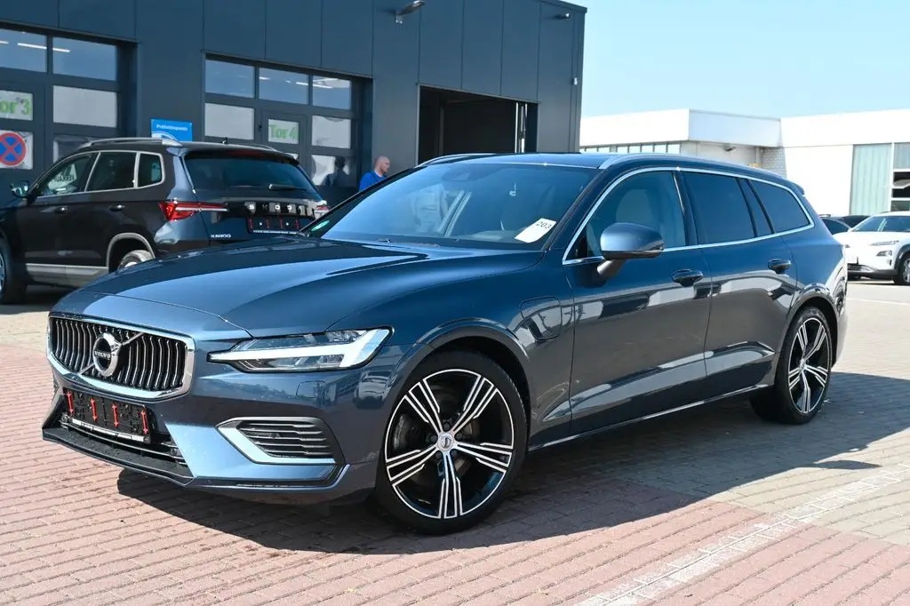 Photo 1 : Volvo V60 2022 Hybride