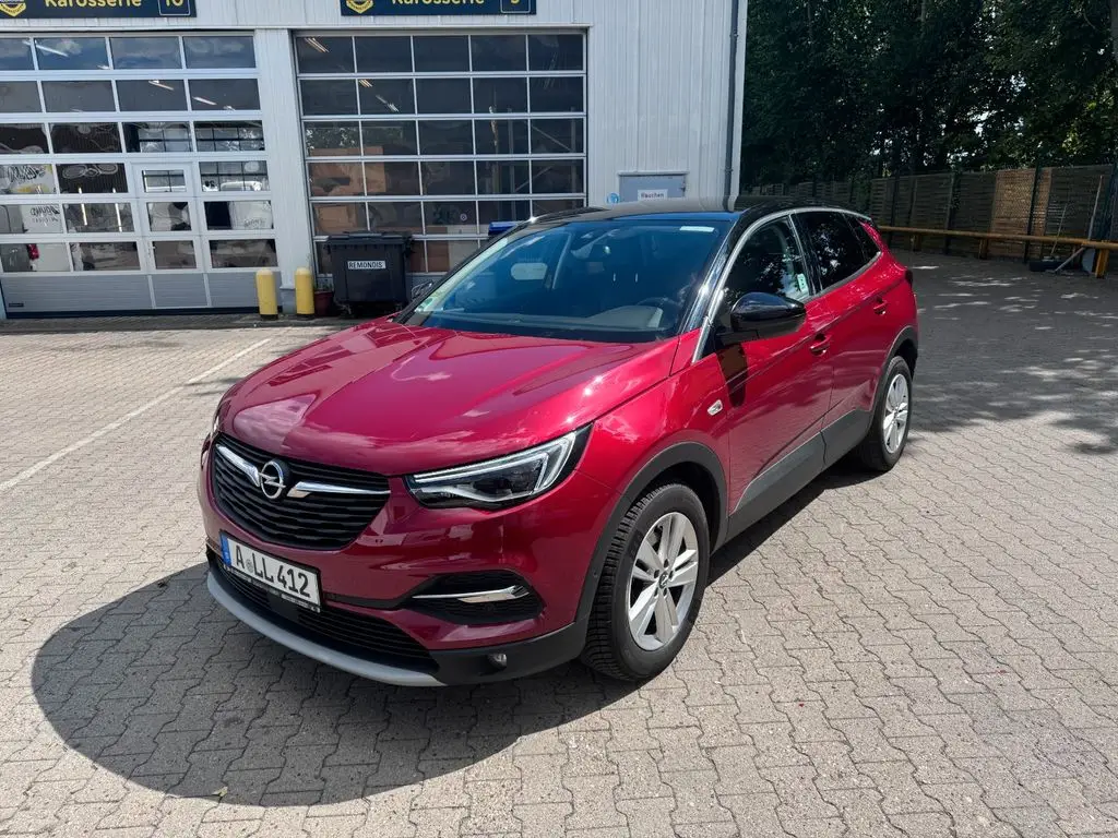 Photo 1 : Opel Grandland 2020 Petrol