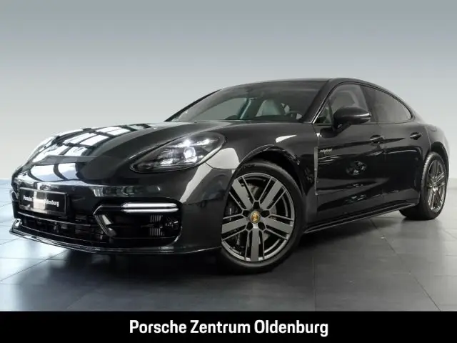 Photo 1 : Porsche Panamera 2024 Hybrid