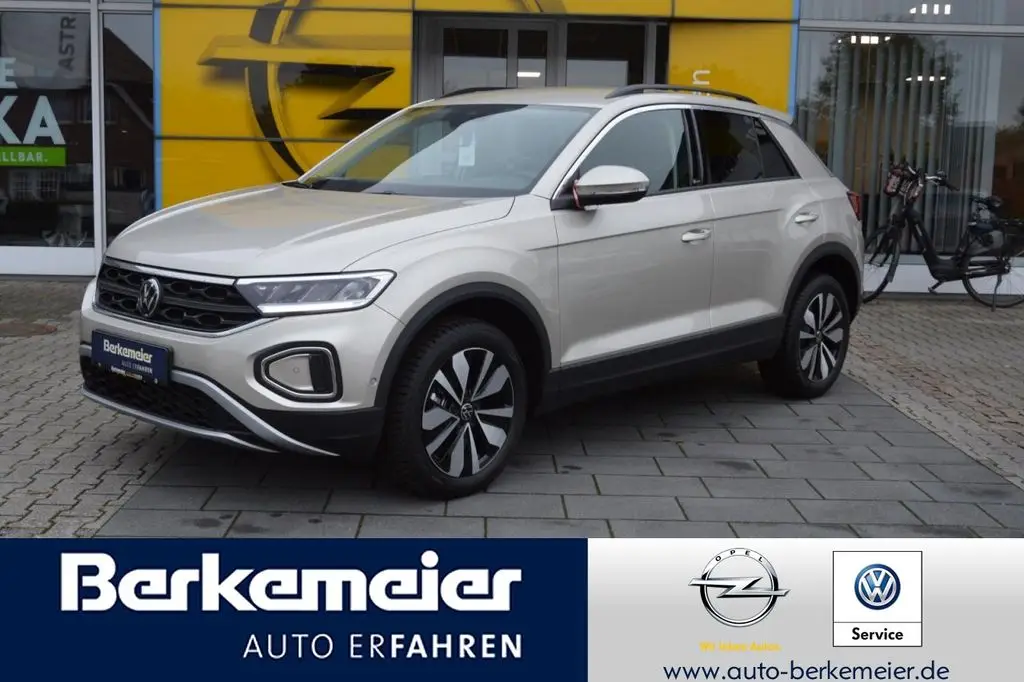 Photo 1 : Volkswagen T-roc 2023 Essence