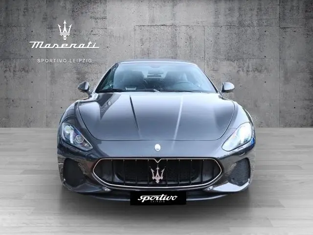 Photo 1 : Maserati Grancabrio 2019 Essence