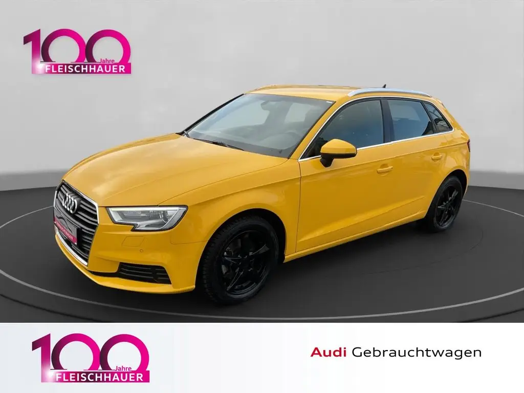 Photo 1 : Audi A3 2019 Petrol