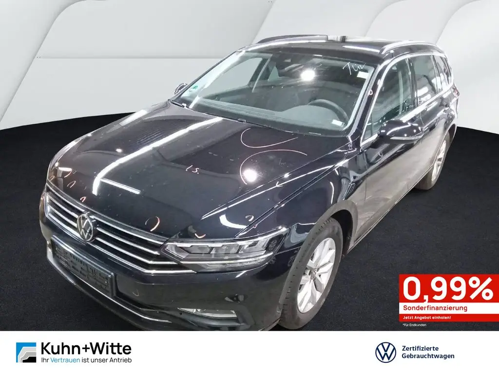 Photo 1 : Volkswagen Passat 2023 Essence