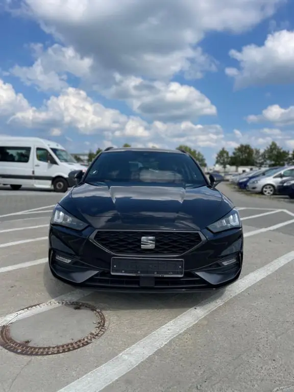 Photo 1 : Seat Leon 2021 Essence