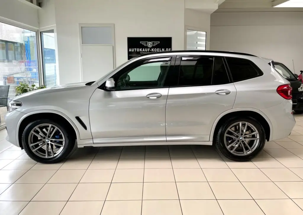 Photo 1 : Bmw X3 2019 Petrol