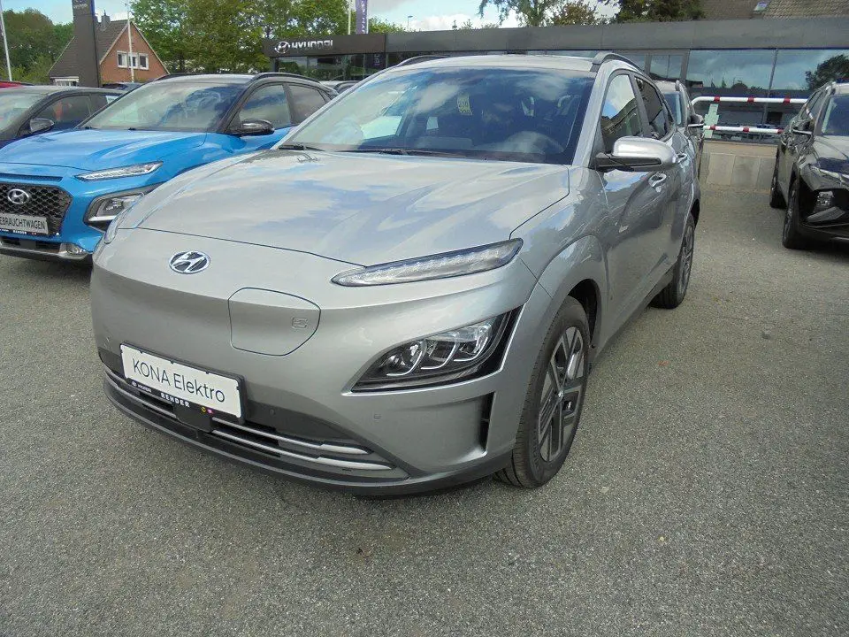 Photo 1 : Hyundai Kona 2023 Non renseigné