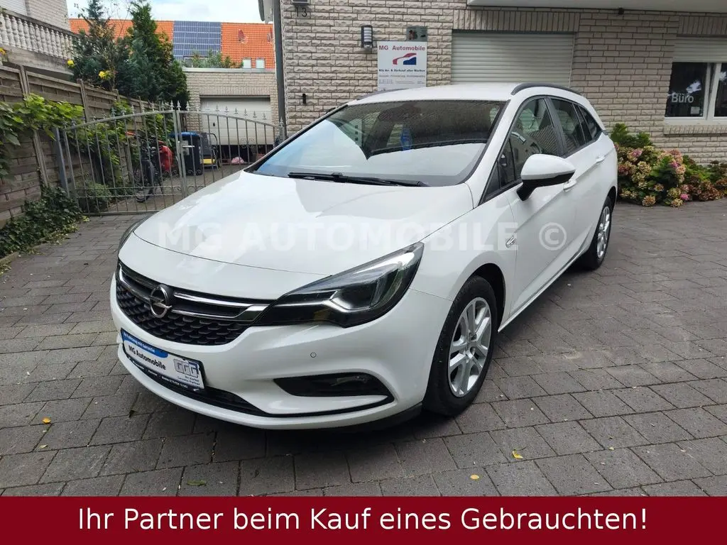 Photo 1 : Opel Astra 2019 Diesel