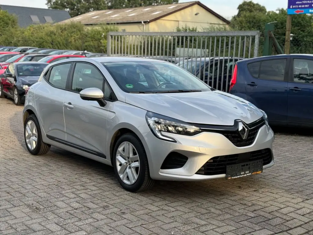 Photo 1 : Renault Clio 2021 Essence