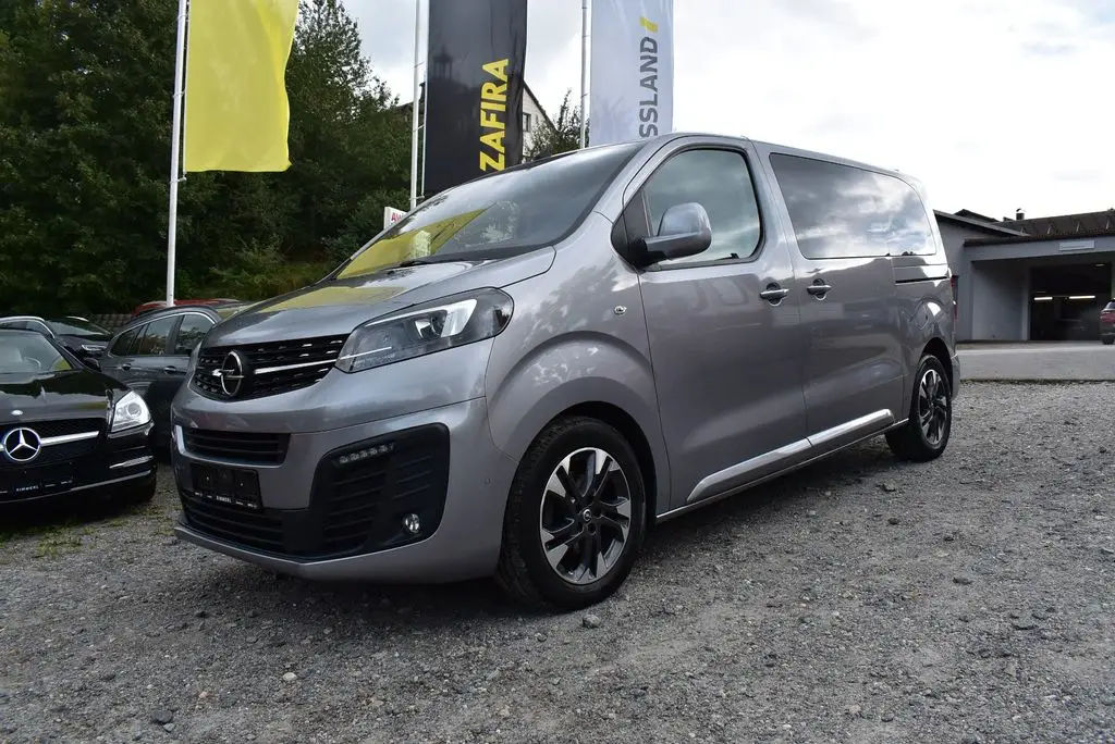 Photo 1 : Opel Zafira 2021 Diesel