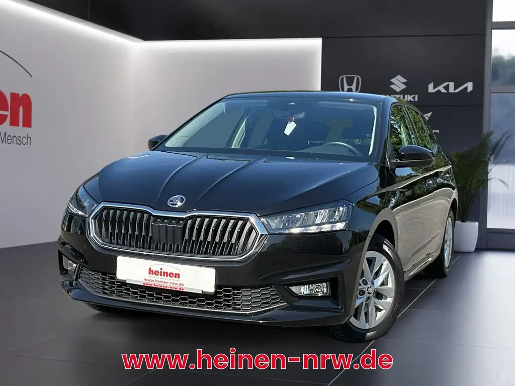 Photo 1 : Skoda Fabia 2022 Petrol