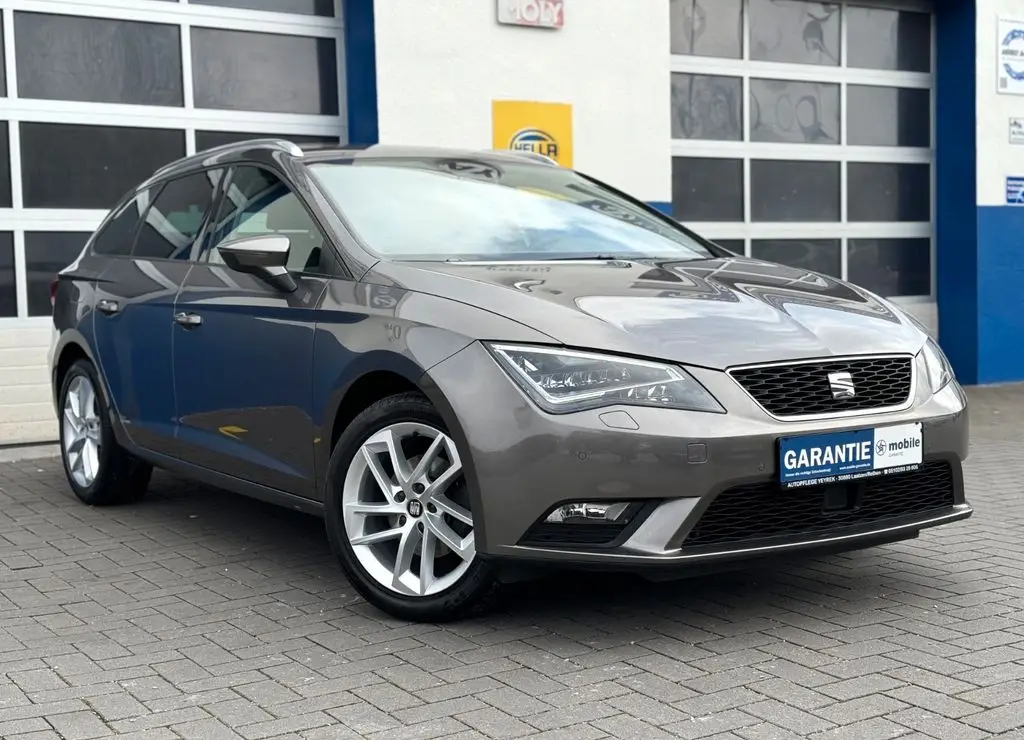 Photo 1 : Seat Leon 2015 Petrol