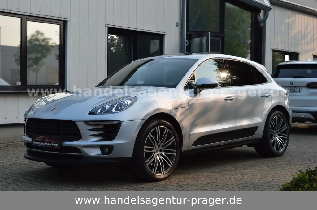 Photo 1 : Porsche Macan 2018 Essence