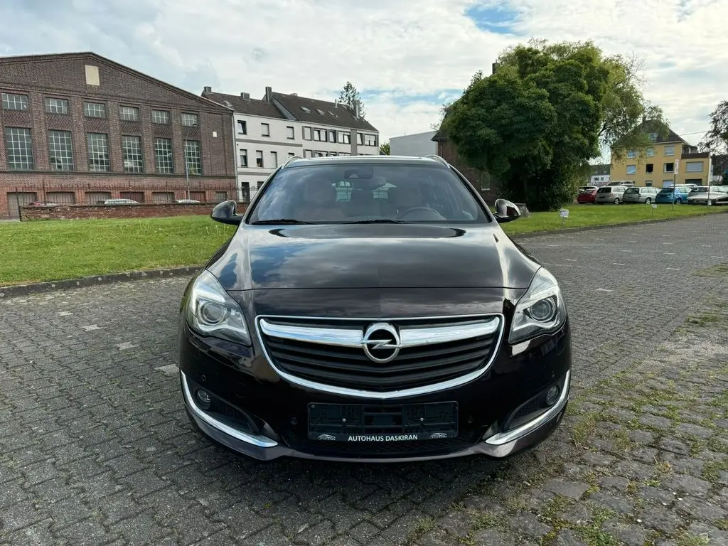 Photo 1 : Opel Insignia 2015 Diesel