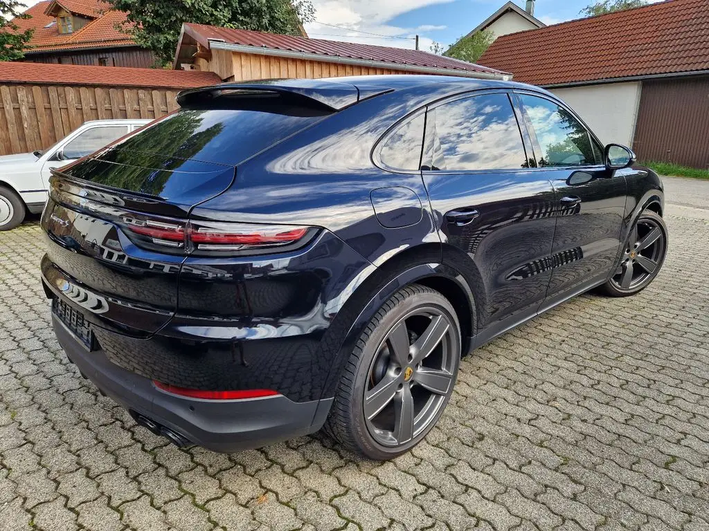 Photo 1 : Porsche Cayenne 2020 Essence