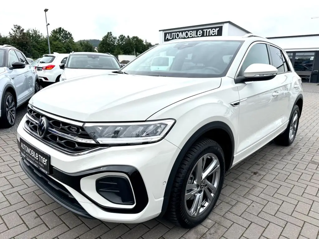 Photo 1 : Volkswagen T-roc 2023 Petrol