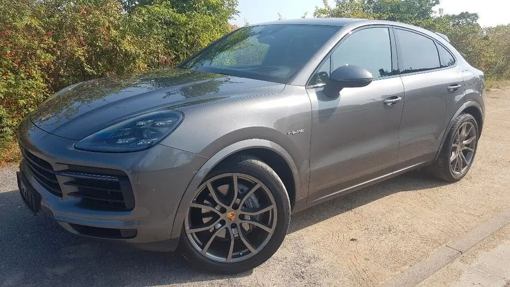 Photo 1 : Porsche Cayenne 2020 Hybrid