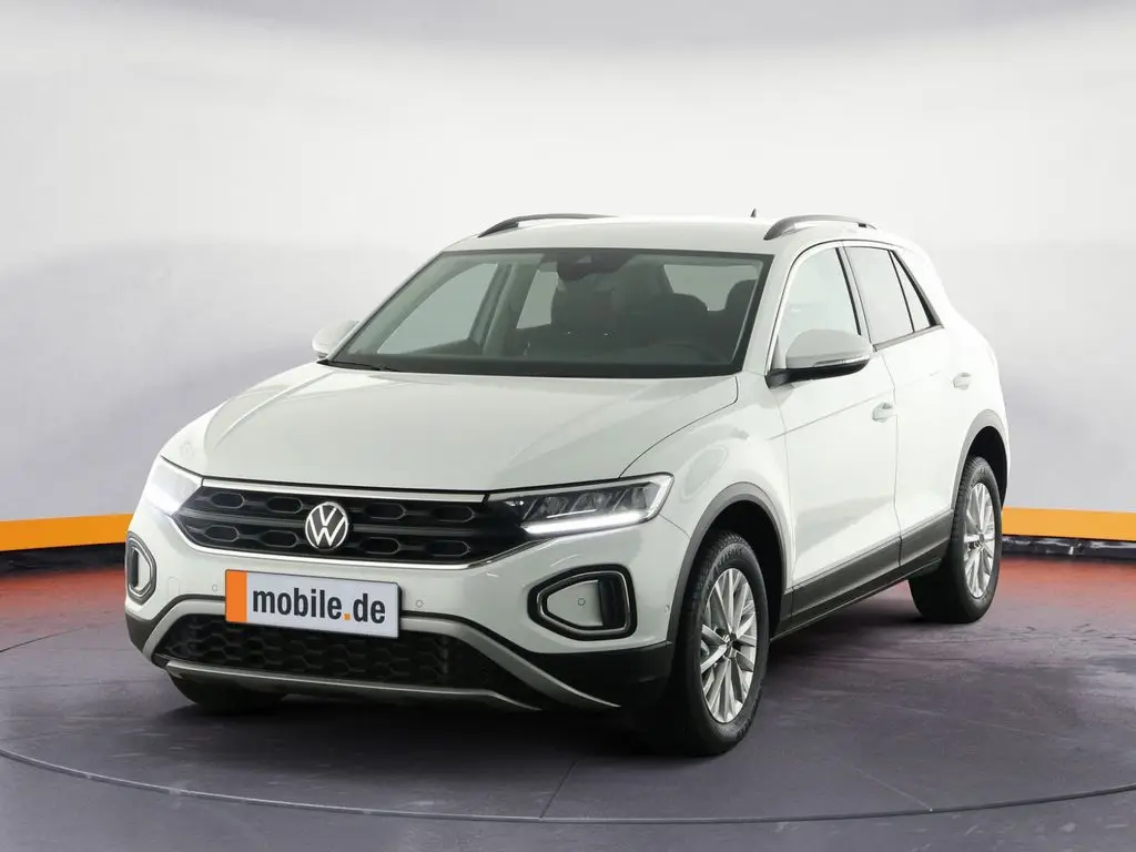 Photo 1 : Volkswagen T-roc 2023 Essence