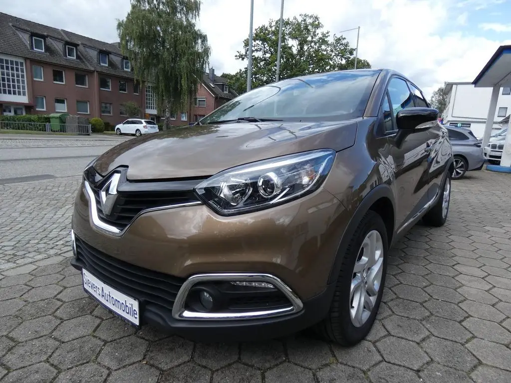 Photo 1 : Renault Captur 2017 Essence