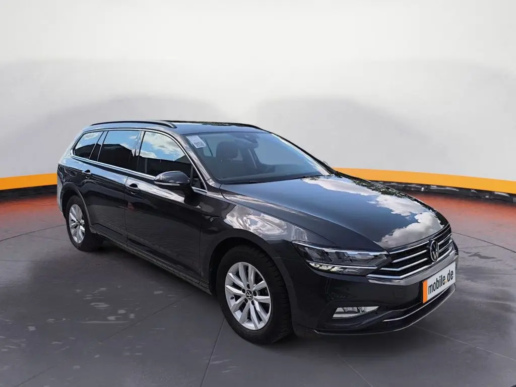 Photo 1 : Volkswagen Passat 2023 Diesel