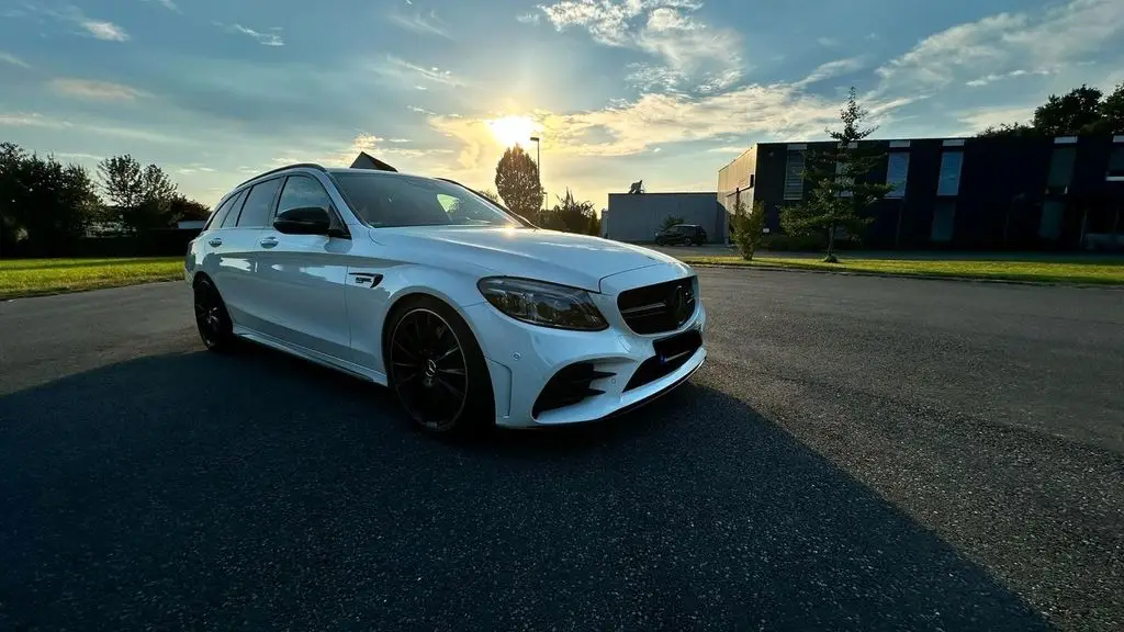 Photo 1 : Mercedes-benz Classe C 2019 Essence