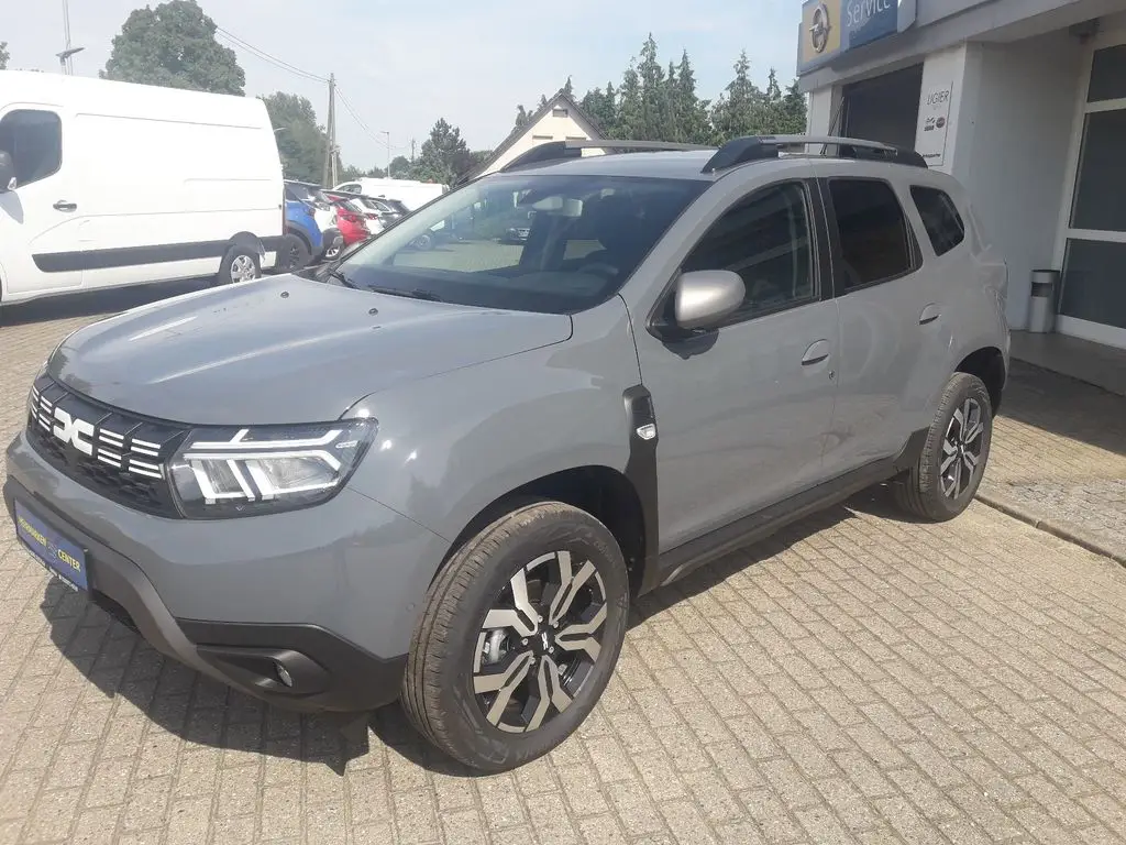 Photo 1 : Dacia Duster 2024 Essence