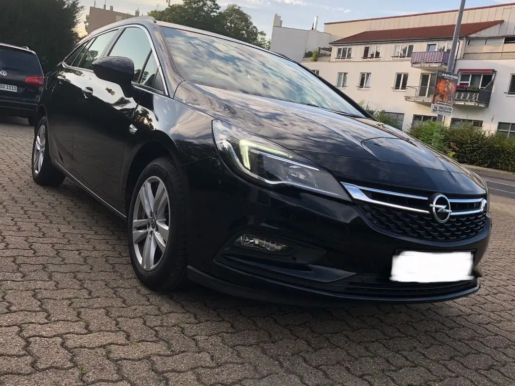 Photo 1 : Opel Astra 2019 Diesel