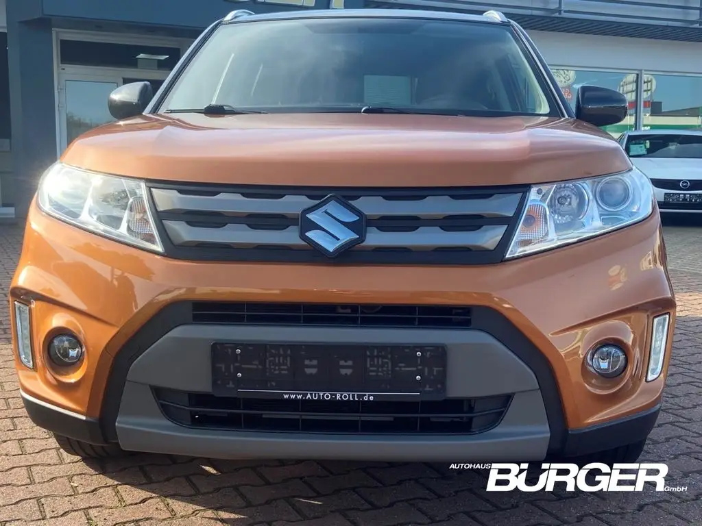 Photo 1 : Suzuki Vitara 2016 Petrol