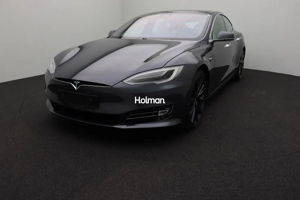 Photo 1 : Tesla Model S 2019 Not specified