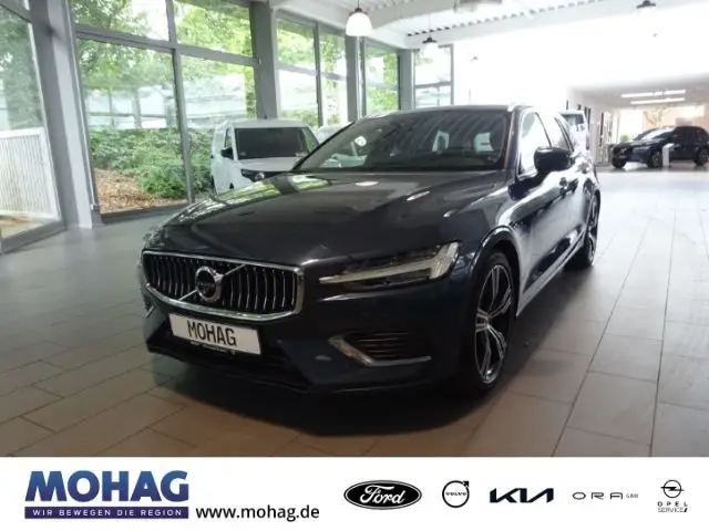 Photo 1 : Volvo V60 2020 Essence