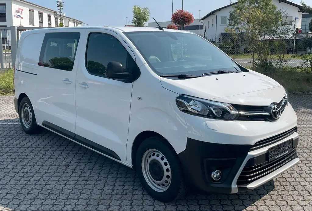 Photo 1 : Toyota Proace 2020 Diesel