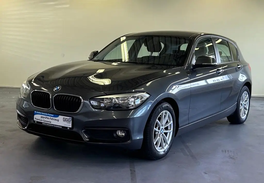 Photo 1 : Bmw Serie 1 2018 Petrol