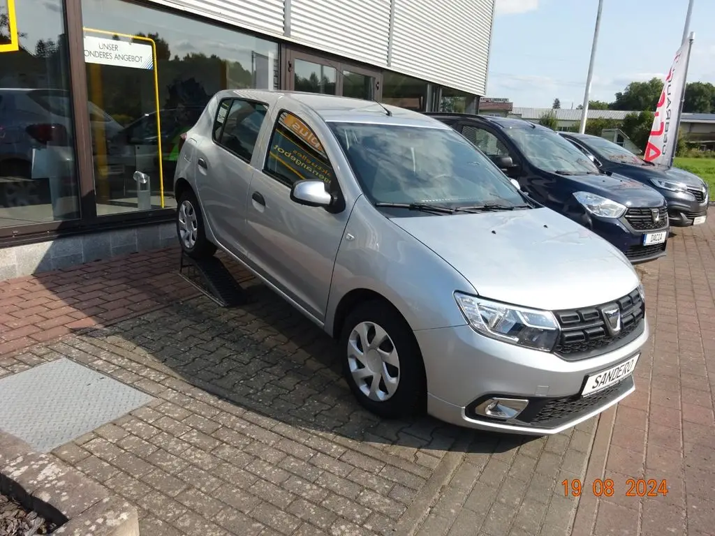 Photo 1 : Dacia Sandero 2020 Essence