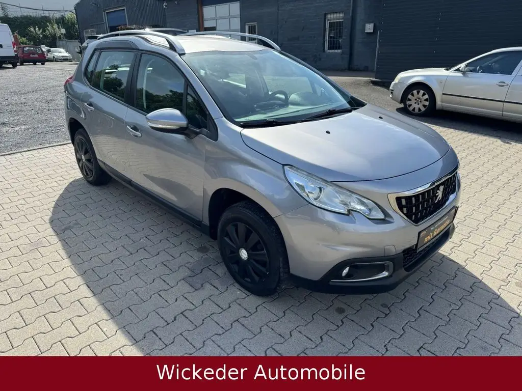 Photo 1 : Peugeot 2008 2016 Petrol