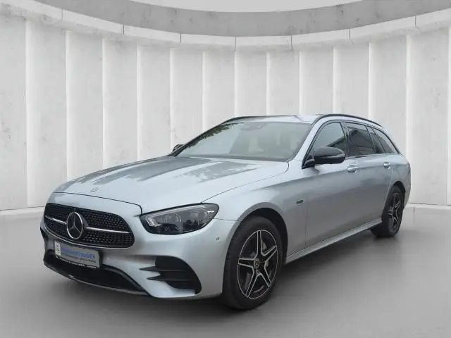 Photo 1 : Mercedes-benz Classe E 2021 Hybrid