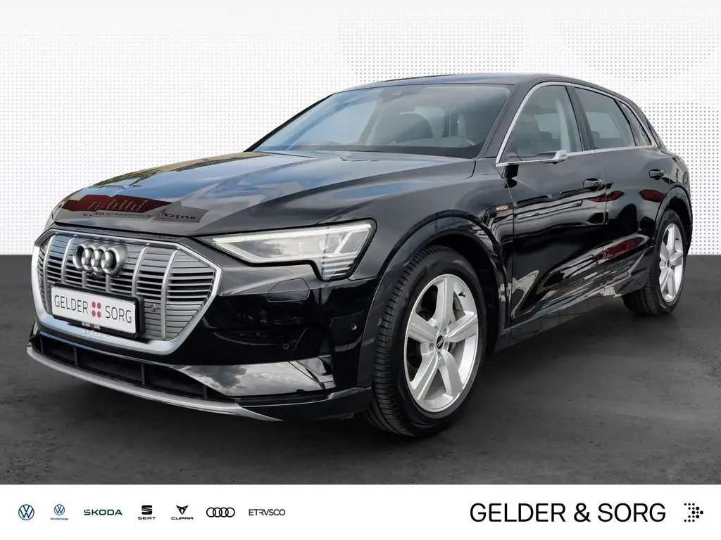 Photo 1 : Audi E-tron 2021 Non renseigné