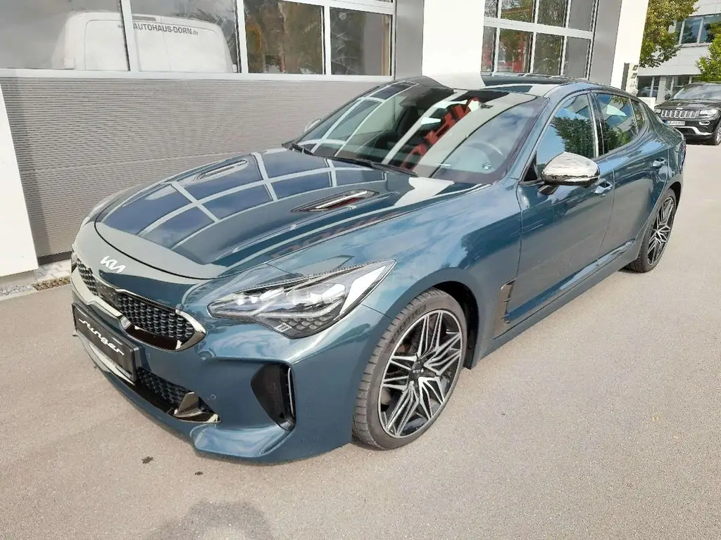 Photo 1 : Kia Stinger 2023 Essence