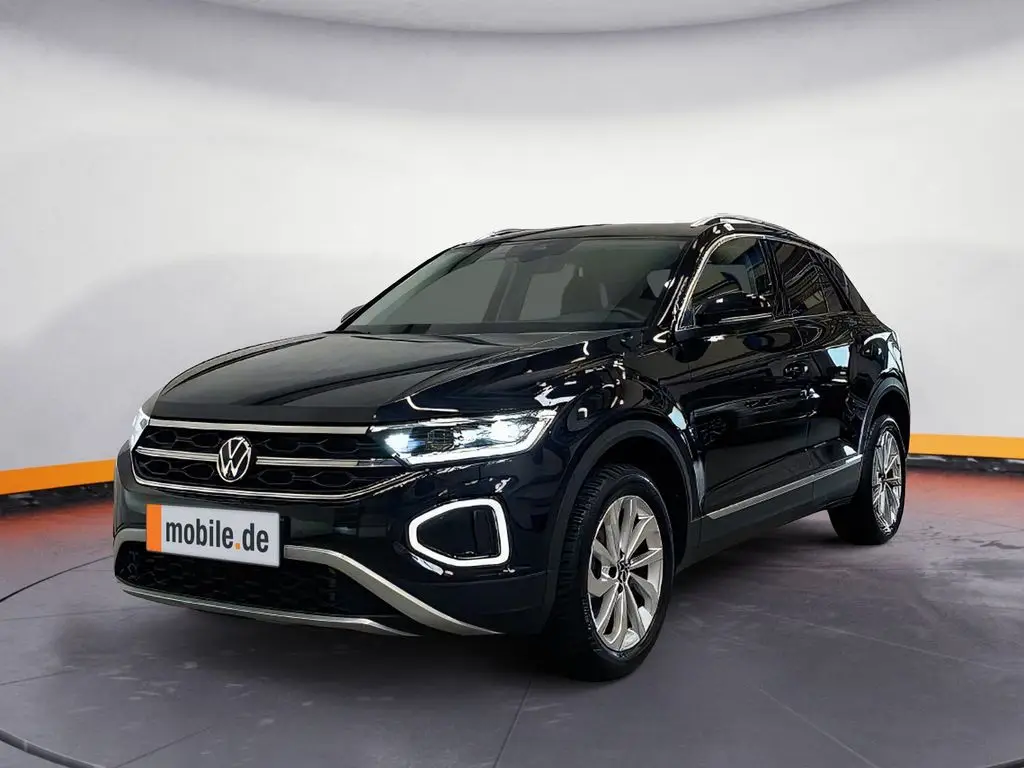 Photo 1 : Volkswagen T-roc 2023 Essence