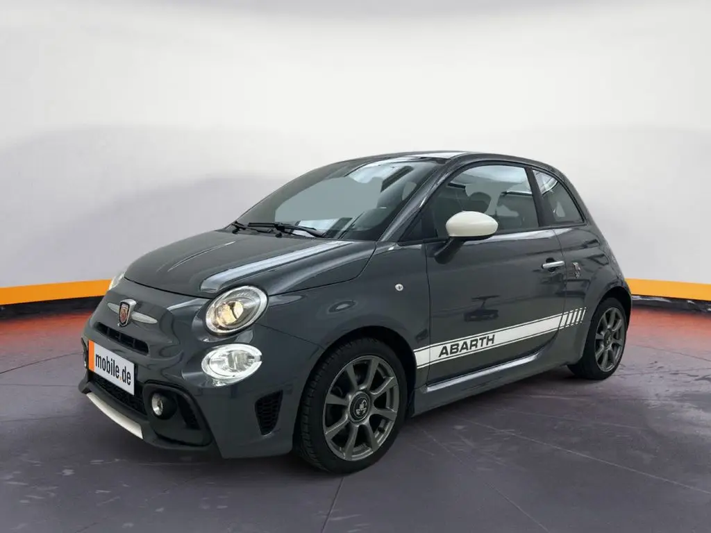 Photo 1 : Abarth 595 2021 Petrol