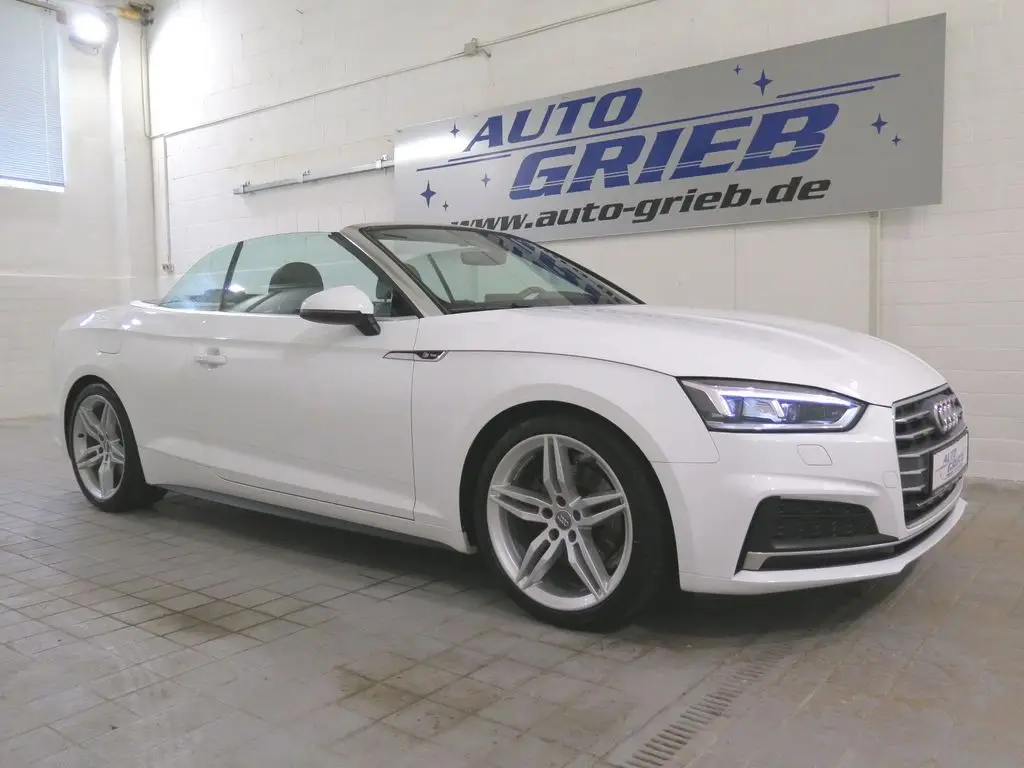 Photo 1 : Audi A5 2018 Petrol