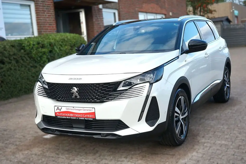 Photo 1 : Peugeot 5008 2021 Diesel