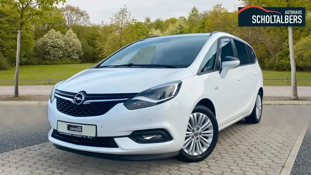 Photo 1 : Opel Zafira 2017 Diesel