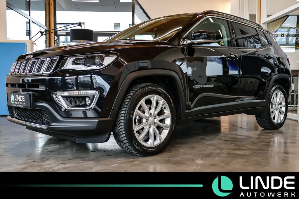 Photo 1 : Jeep Compass 2021 Essence