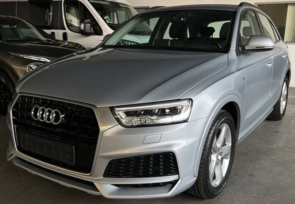 Photo 1 : Audi Q3 2017 Essence