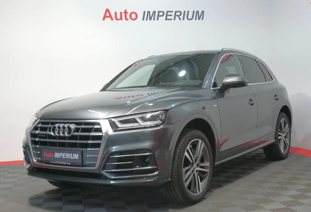 Photo 1 : Audi Q5 2019 Diesel