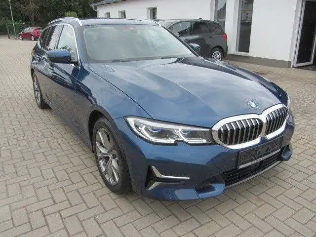 Photo 1 : Bmw Serie 3 2021 Diesel