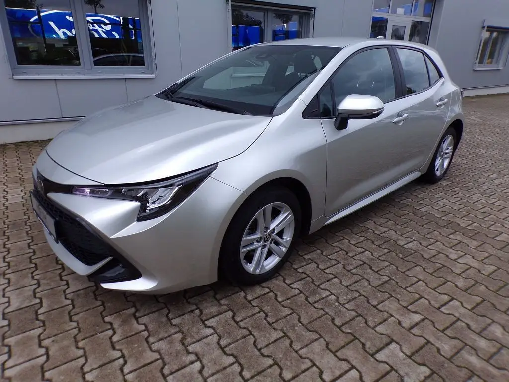 Photo 1 : Toyota Corolla 2020 Essence